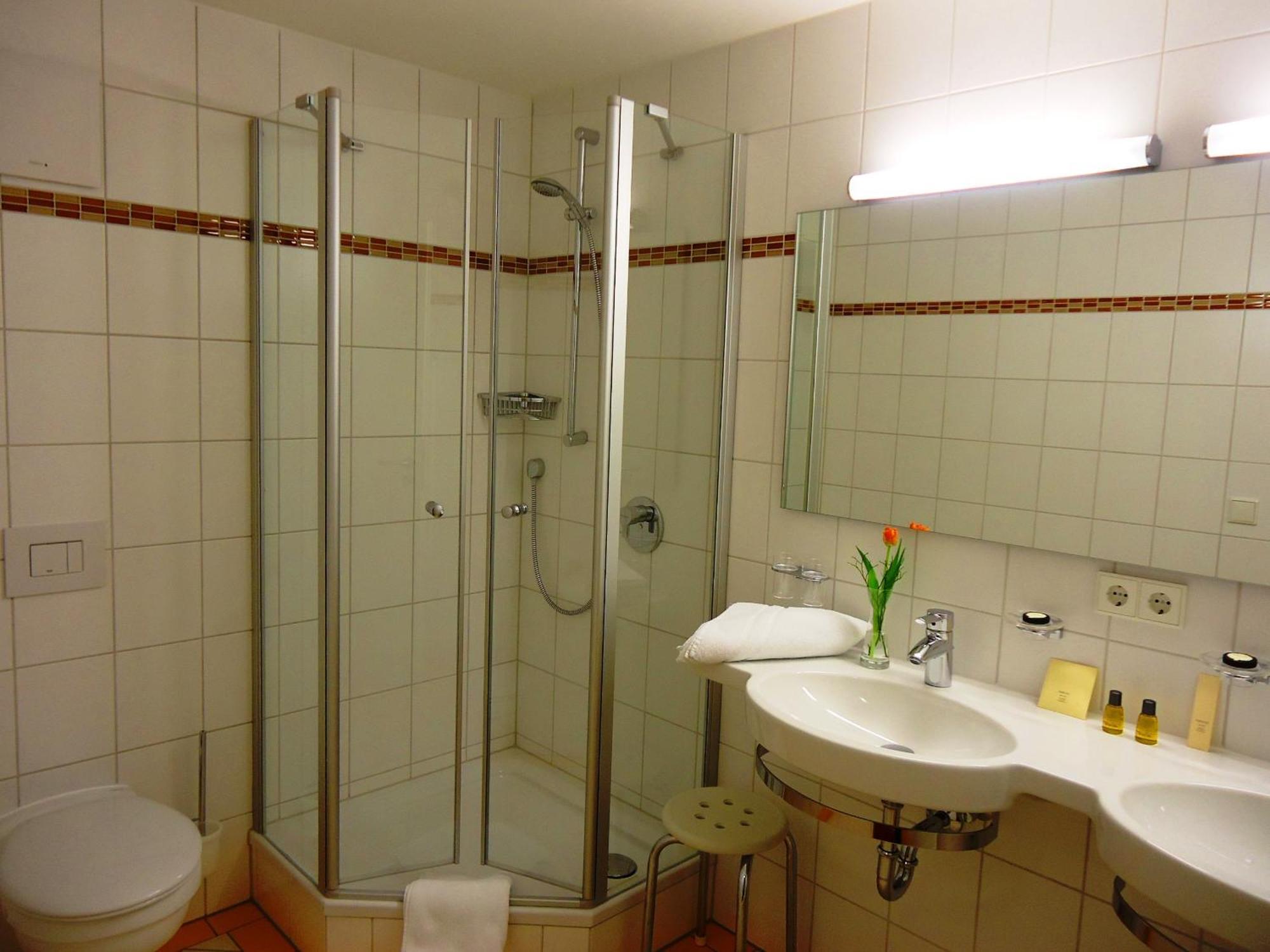 Hotel Gasthof Posthalter تزفيسل الغرفة الصورة